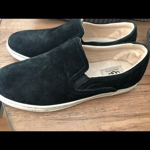 Ugg suede loafers size 7 black